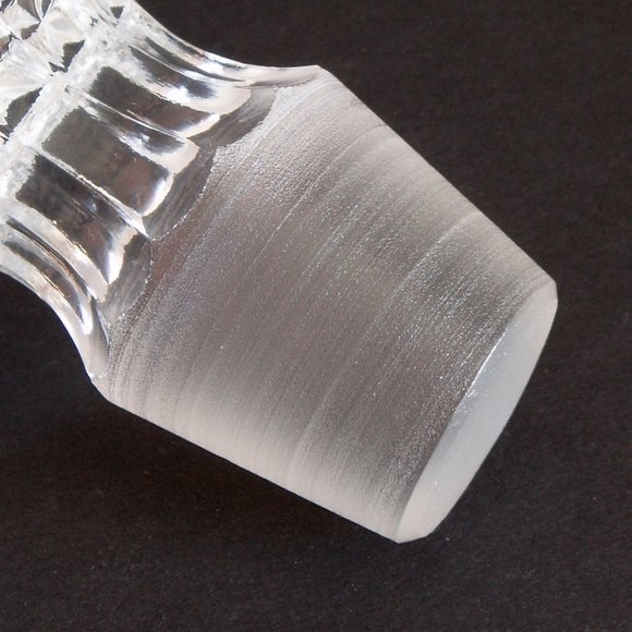 Diamond Cut Glass Style Wine Decanter Whiskey Carafe w Top Unique Stopper Heavy - Picture 6 of 14